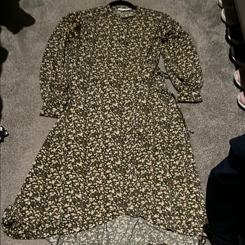 Lush green floral women’s size large high low midi dress